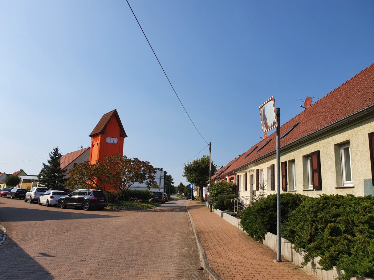 Dorfstraße und Woltersdorfer Straße