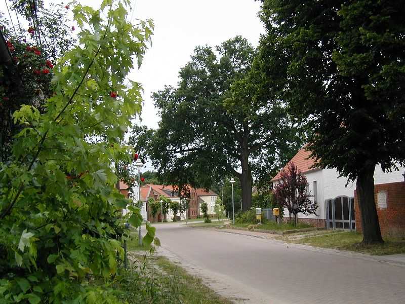 Dorfstraße
